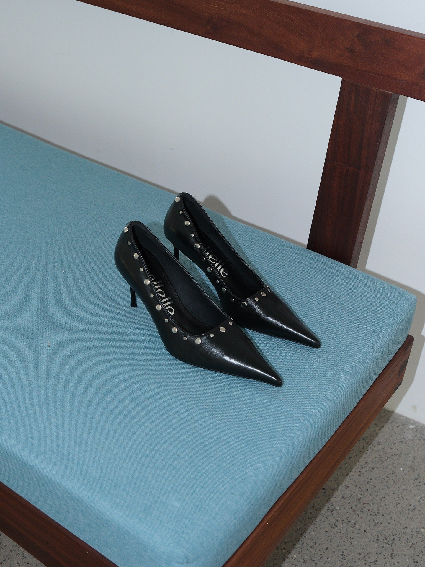 Chic Studded Leather Pointed Toe Stiletto Pumps
