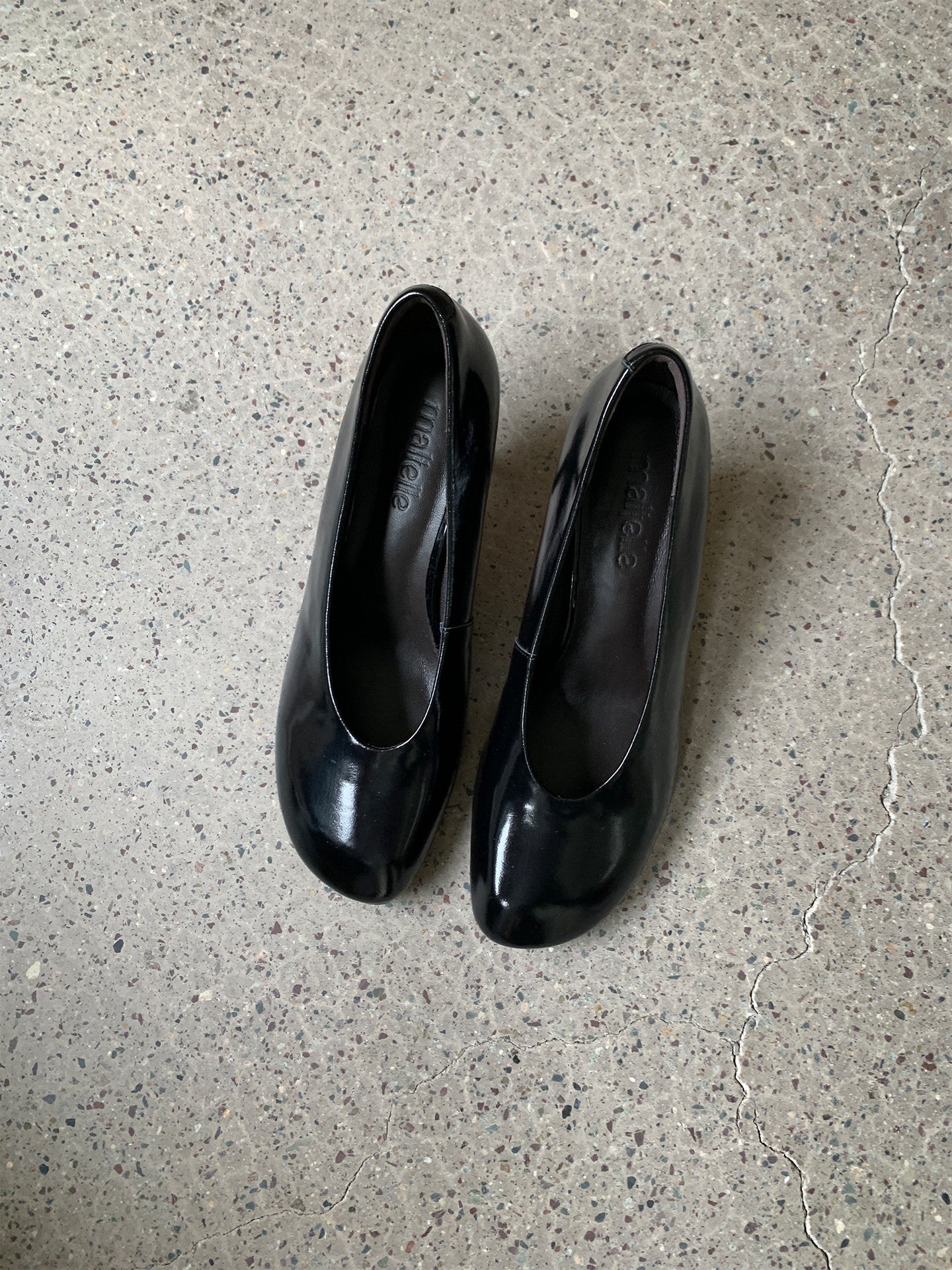 Vintage Sheepskin Round Toe Pumps
