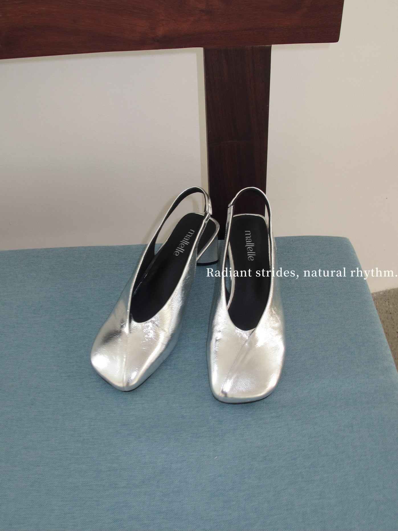 Classic Leather Slingback Block Heel Pumps